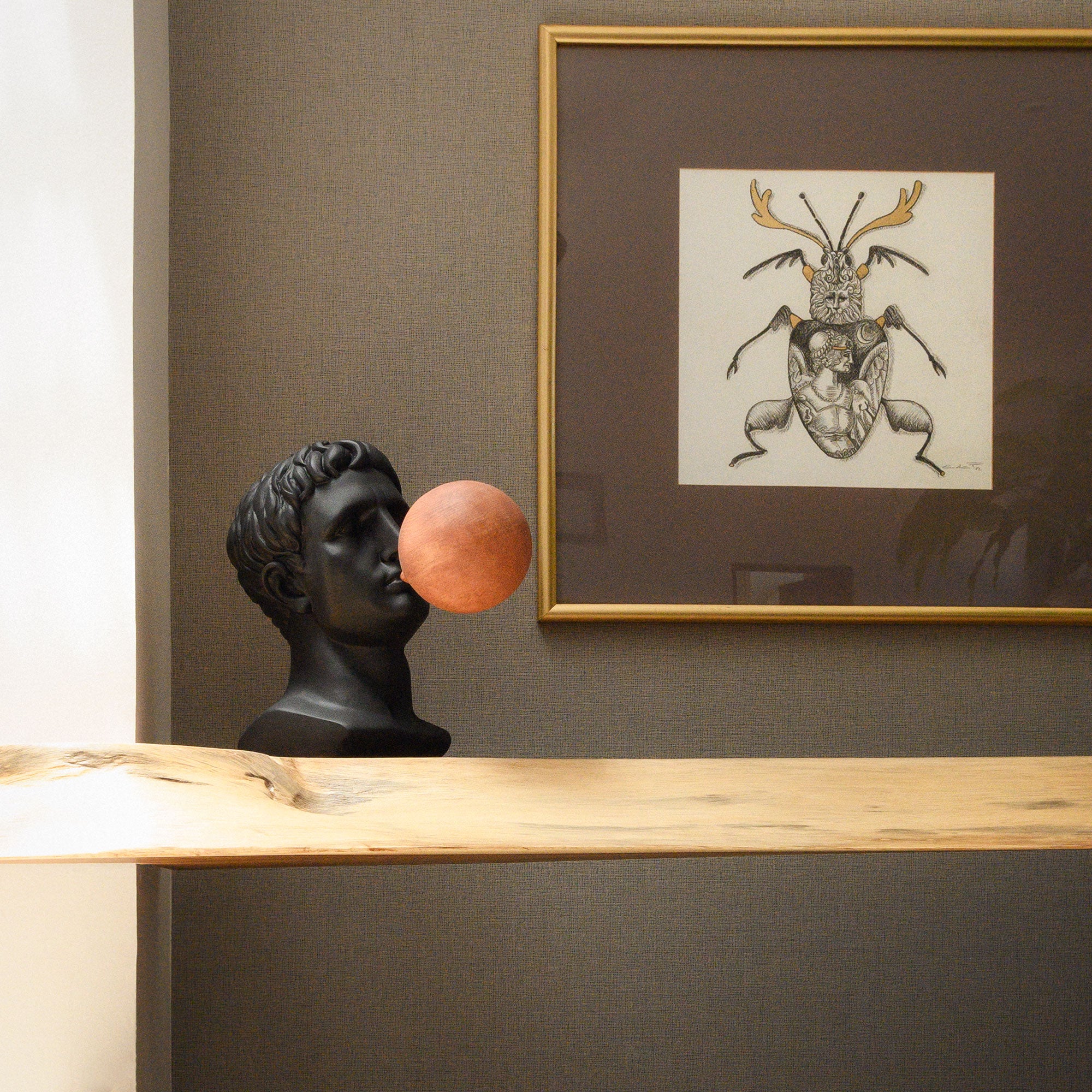 Busto David con Chicle de Concreto y Madera 14 x 32 x 30 cm
