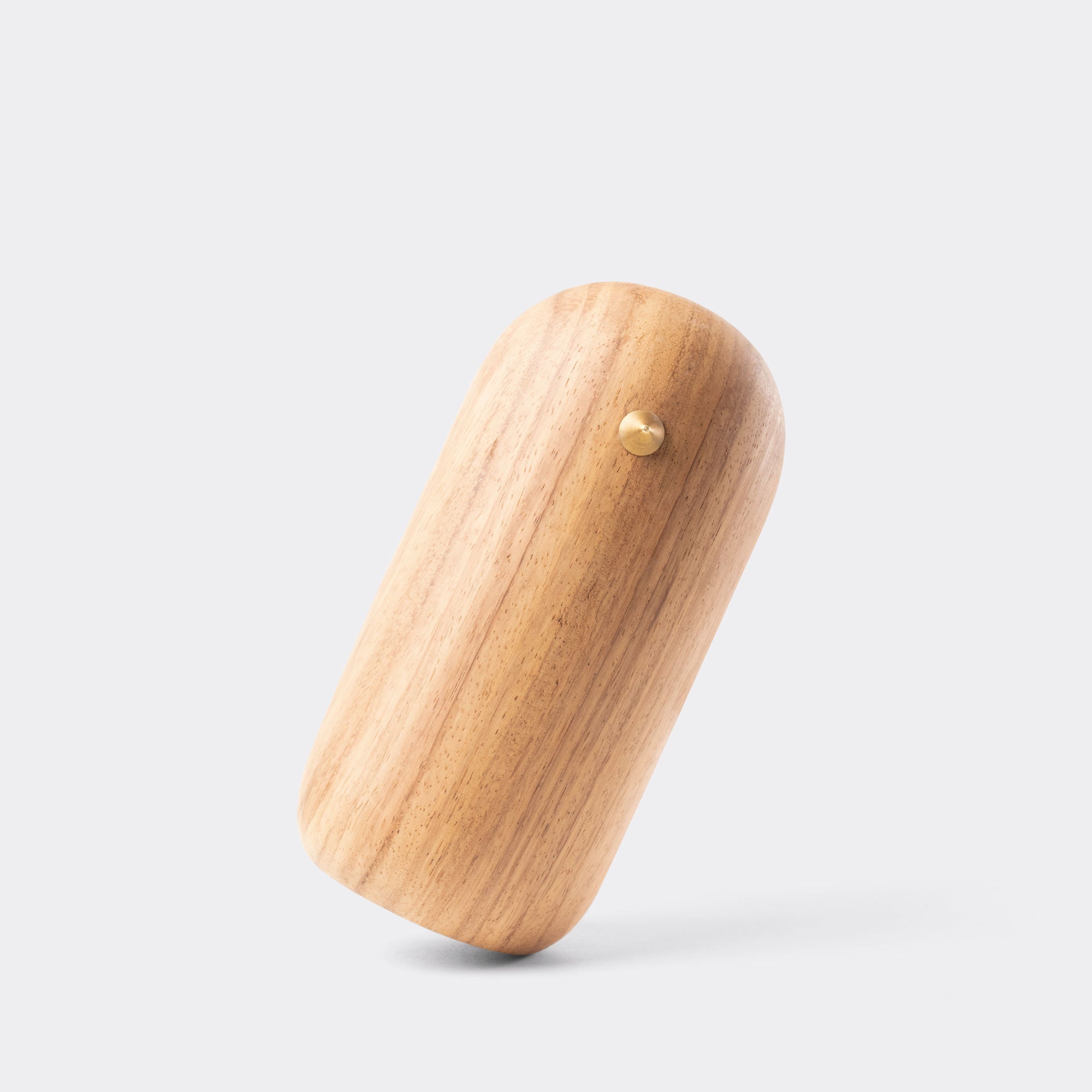 Esculturas de pollos madera