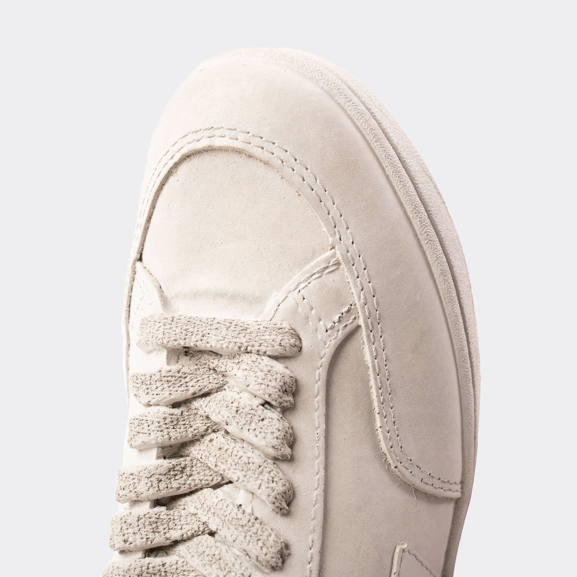 Tenis de Concreto 26 x 9 x 11 cm